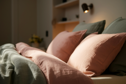 Sommeil réparateur : influence des textiles et couleurs de votre chambre sur la qualité du repos